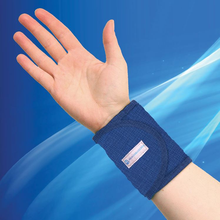 Aqua Coolkeeper Cooling Wristband Pacific Blue|L