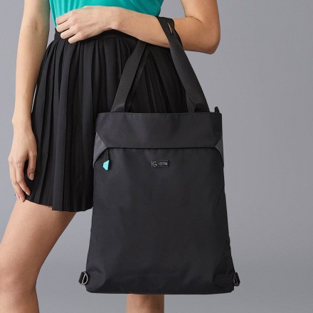 Taška/Batoh Mercedes Mapf1 FW Transformable Tote Bag Black_4