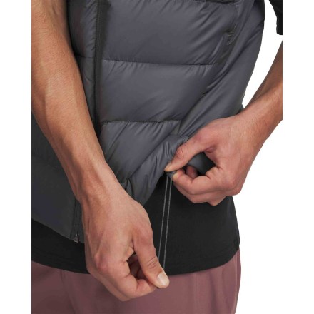 Pánská vesta Under Armour LEGEND DOWN VEST šedá_3